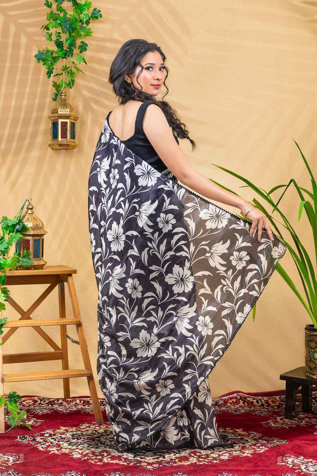 Monochrome Garden Saree