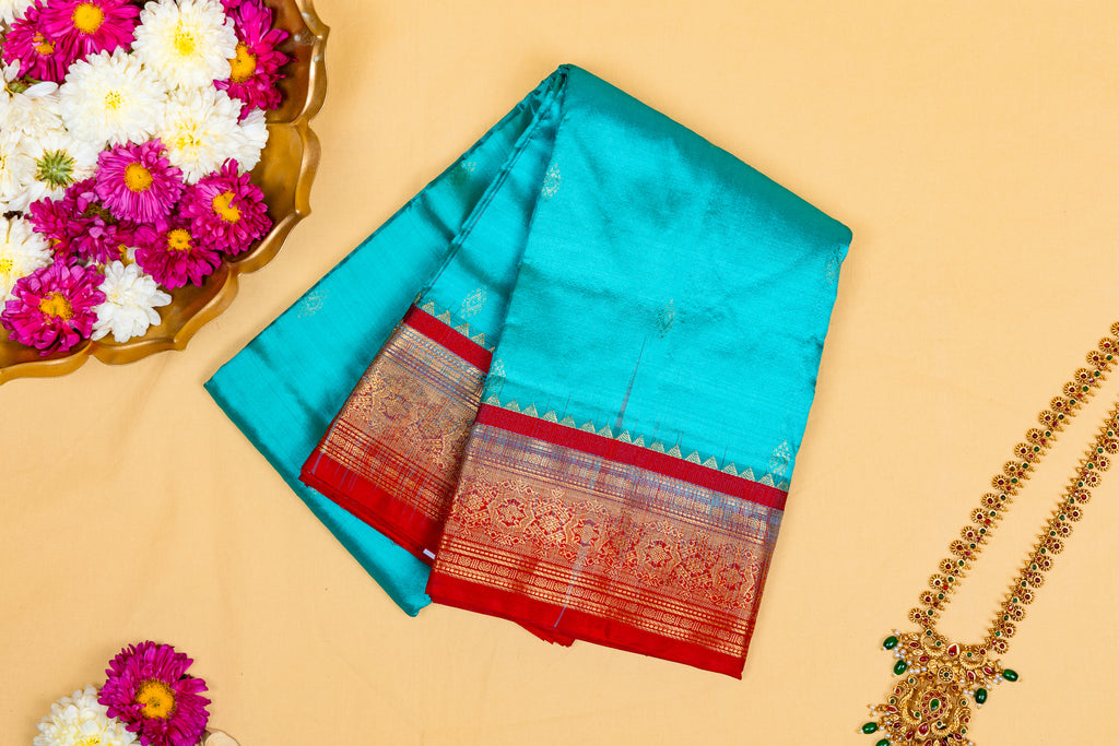 Suvarna Kanchi Border Kanjivaram Saree