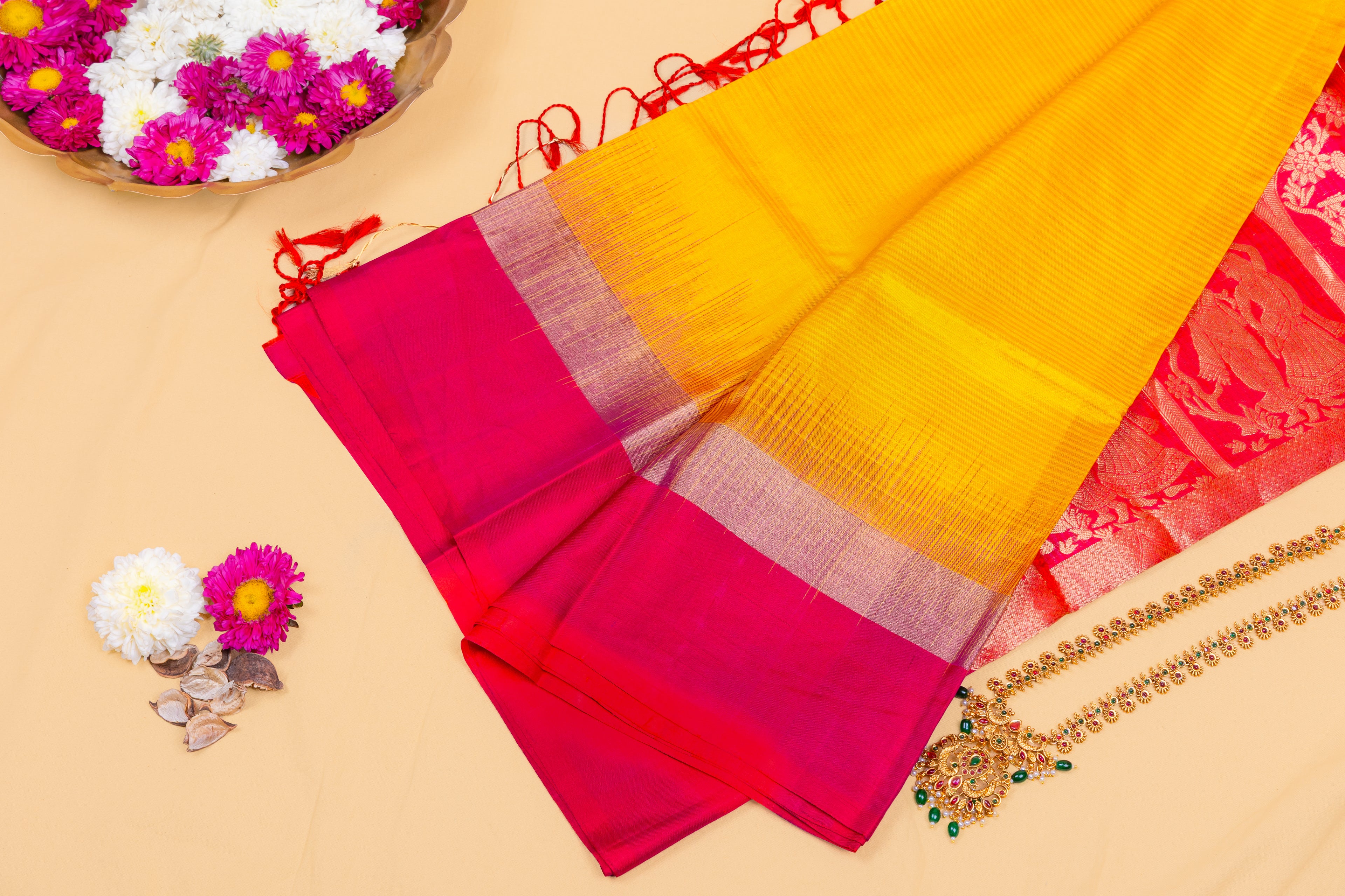 Gulabi Gold Pallu Silk Saree