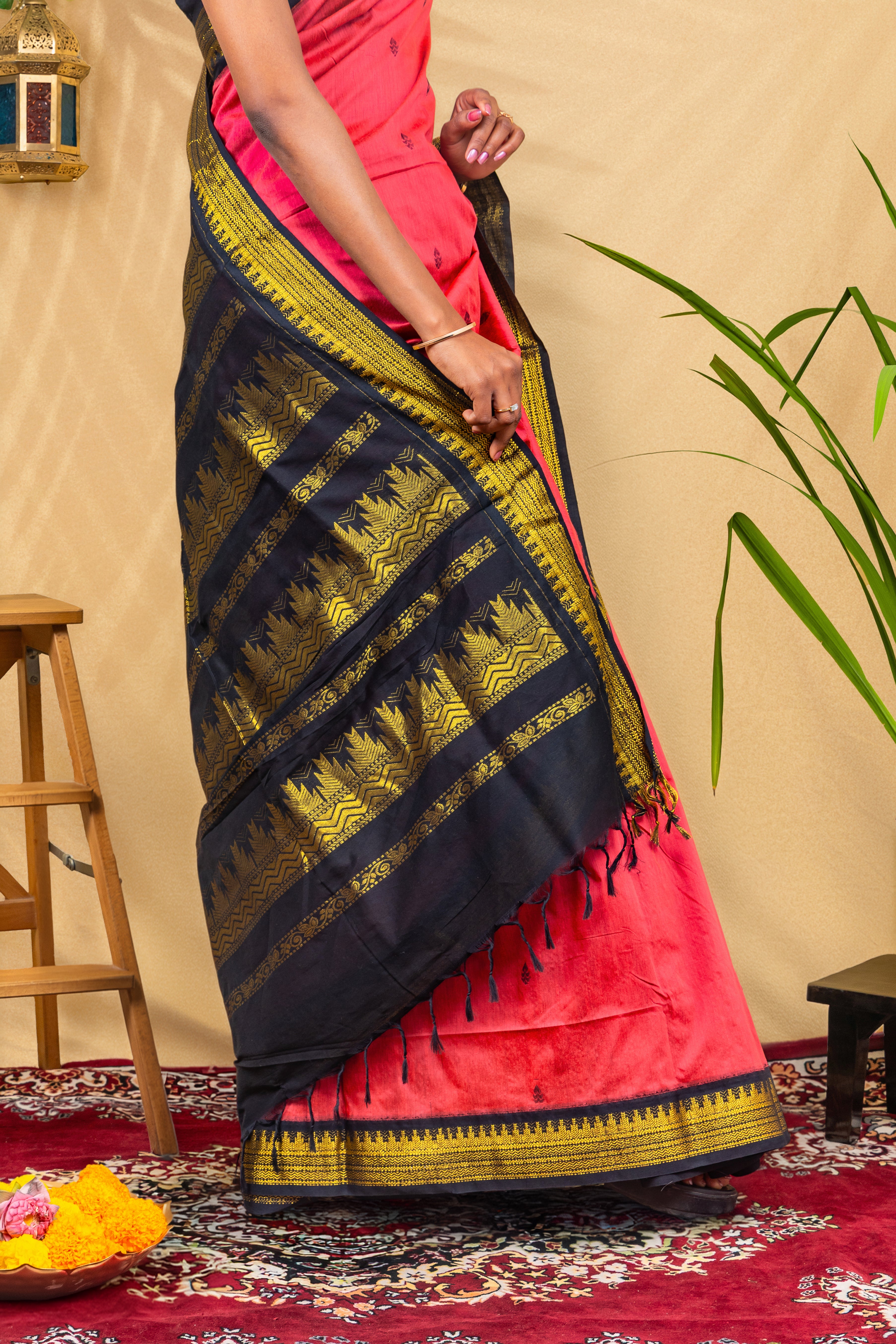 Crimson Onyx Classic—Gadwal Silk